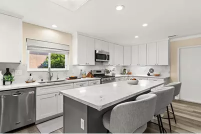 12376 Frontera Rd, San Diego, CA 92128 - Photo 10