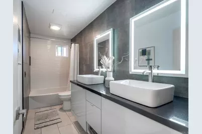 13940 Gunnison Court, San Diego, CA 92129 - Photo 16