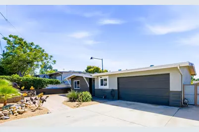 421 Hillcrest Lane, Fallbrook, CA 92028 - Photo 2