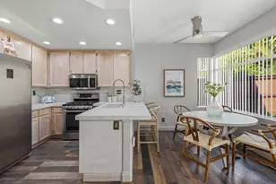 1528 Via Otano, Oceanside, CA 92056 - Photo 16