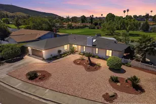 944 La Sombra Dr, San Marcos, CA 92078 - Photo 2