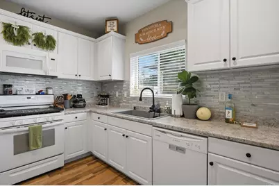 35302 Brown Galloway Lane, Fallbrook, CA 92028 - Photo 12