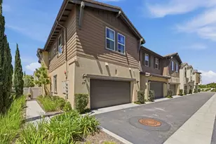 1175 Via Lucero, Oceanside, CA 92056 - Photo 4