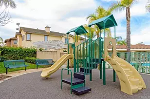 16624 Honeybrook Ave, San Diego, CA 92127 - Photo 32