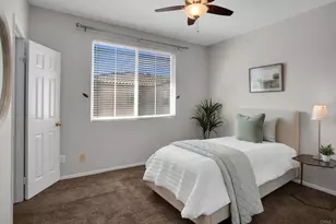 6068 Paseo Salinero, Carlsbad, CA 92009 - Photo 18