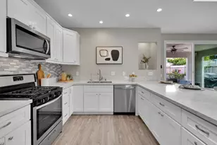 10483 Glenellen Ave, San Diego, CA 92126 - Photo 12