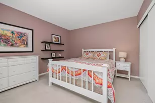 1081 Woodlake Dr, Cardiff by the Sea, CA 92007 - Photo 14