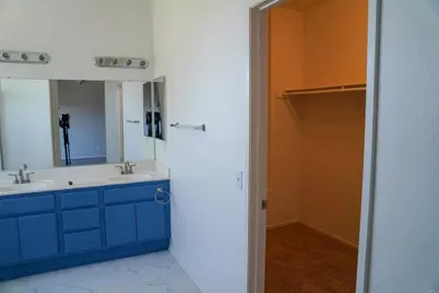 2452 Menlo Avenue, San Jacinto, CA 92583 - Photo 14