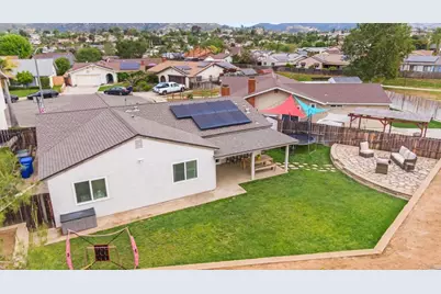 1321 Shadow Hills Court, San Marcos, CA 92069 - Photo 8