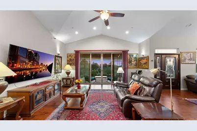 954 Miramar Drive, Vista, CA 92081 - Photo 6