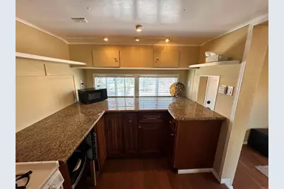 523 N Vulcan Avenue, Encinitas, CA 92024 - Photo 10