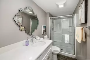 821 San Juan Pl, San Diego, CA 92109 - Photo 22