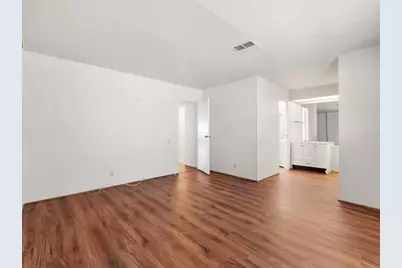 1506 Oak Drive #12, Vista, CA 92084 - Photo 14
