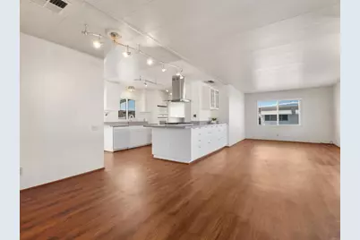 1506 Oak Drive #12, Vista, CA 92084 - Photo 6