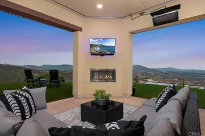 3881 Rancho Summit Drive, Encinitas, CA 92024 - Photo 52