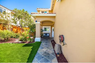 29767 Platanus Drive, Escondido, CA 92026 - Photo 4