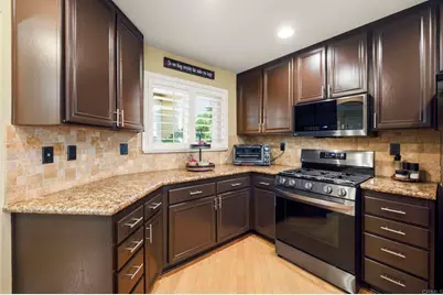 29767 Platanus Drive, Escondido, CA 92026 - Photo 16