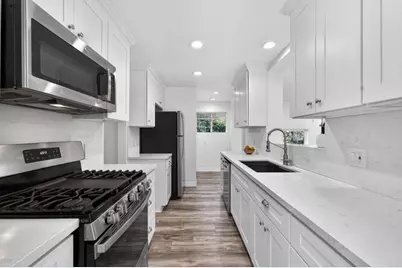 3811 Boyce Avenue, Los Angeles, CA 90039 - Photo 16