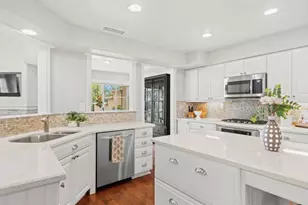 12041 Tivoli Park Row, San Diego, CA 92128 - Photo 6