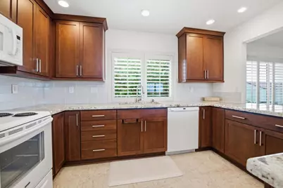 17458 Plaza Animado #127, San Diego, CA 92128 - Photo 1