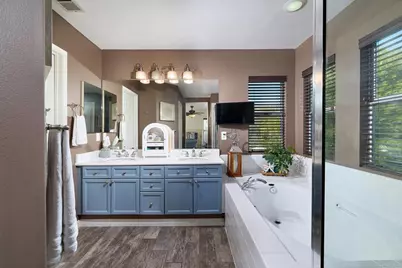 2414 Fallbrook Place, Escondido, CA 92027 - Photo 38