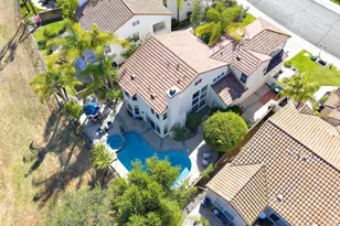 2414 Fallbrook Pl, Escondido, CA 92027 - Photo 22