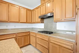 571 Trovita Ct, Escondido, CA 92027 - Photo 10