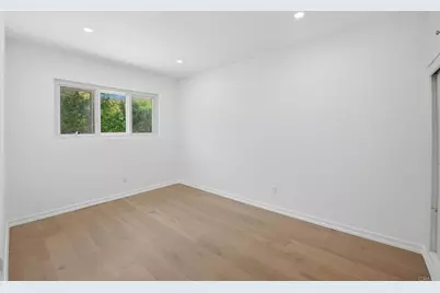 637 N Rios Avenue, Solana Beach, CA 92075 - Photo 24