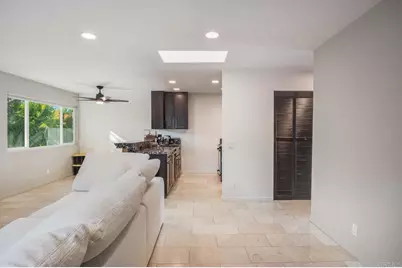 646 E Solana Circle, Solana Beach, CA 92075 - Photo 8