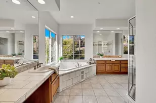 1021 Marine View Dr, Vista, CA 92081 - Photo 12