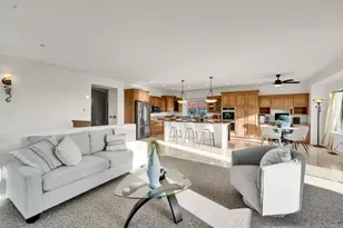 1021 Marine View Dr, Vista, CA 92081 - Photo 44