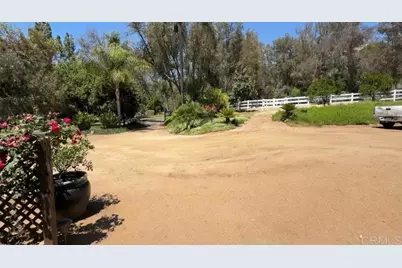 7063 Via Mariposa Norte, Bonsall, CA 92003 - Photo 68