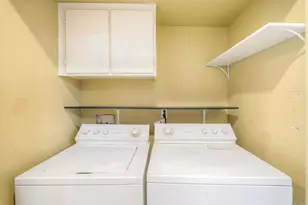 8834 Tobira Dr, Escondido, CA 92026 - Photo 14