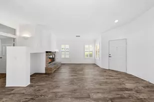 40684 Corte Albara, Murrieta, CA 92562 - Photo 6