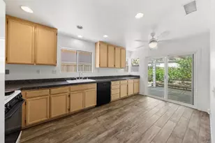 40684 Corte Albara, Murrieta, CA 92562 - Photo 20