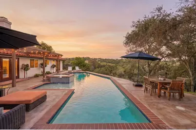 707 S Live Oak Park Road, Fallbrook, CA 92028 - Photo 2