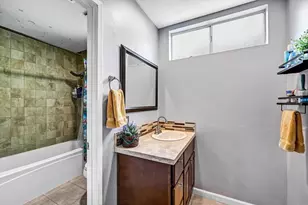 3056 Overhill Dr, Vista, CA 92084 - Photo 24