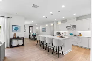105 S Nevada Ave, Ventura, CA 93004 - Photo 14