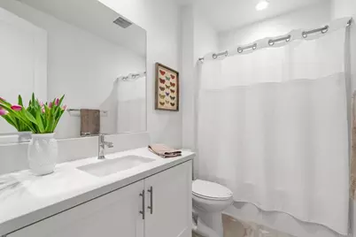 105 S Nevada Ave., Ventura, CA 93004 - Photo 32