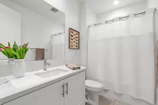 105 S Nevada Ave, Ventura, CA 93004 - Photo 32