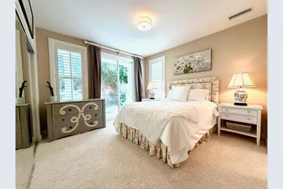 212 N Helix Avenue, Solana Beach, CA 92075 - Photo 22
