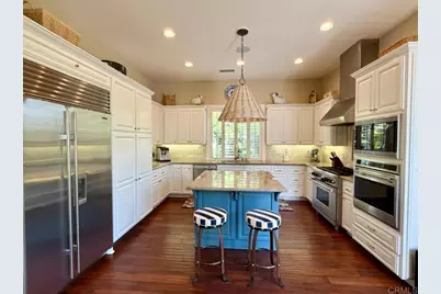 212 N Helix Avenue, Solana Beach, CA 92075 - Photo 1
