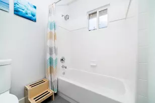 261 Chinquapin Ave, Carlsbad, CA 92008 - Photo 32