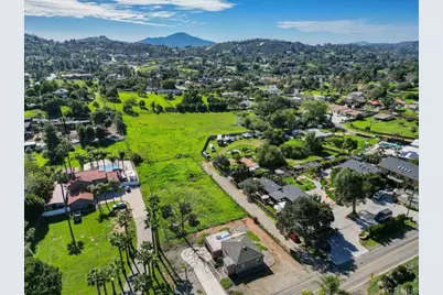 2255 Euclid Avenue, El Cajon, CA 92019 - Photo 10