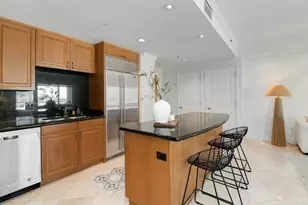 645 Front St, San Diego, CA 92101 - Photo 6