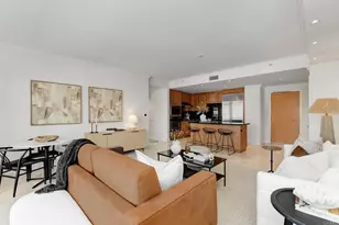 645 Front St, San Diego, CA 92101 - Photo 4