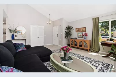 1744 Calle Jules, Vista, CA 92084 - Photo 8