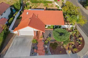 17205 Montero Rd, San Diego, CA 92128 - Photo 2