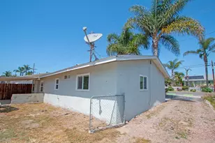976 Olive Ave, Vista, CA 92083 - Photo 14