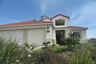 5436 Fairgreen Way, Bonsall, CA 92003 - Photo 2